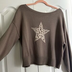 Hollister Taupe Sweater with Leopard Star